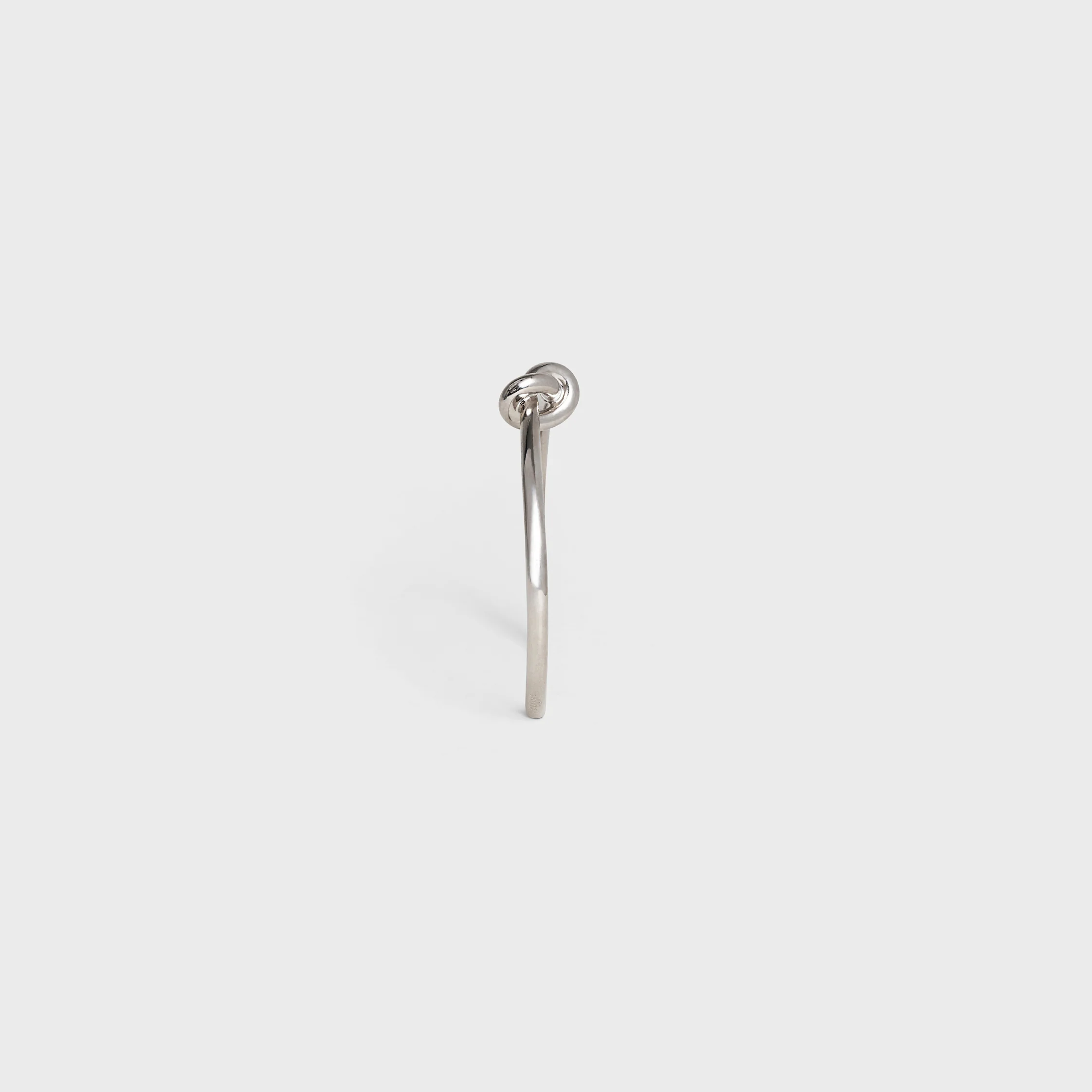 Knot extra-tunn armband i blank metall med rhodiumbelag