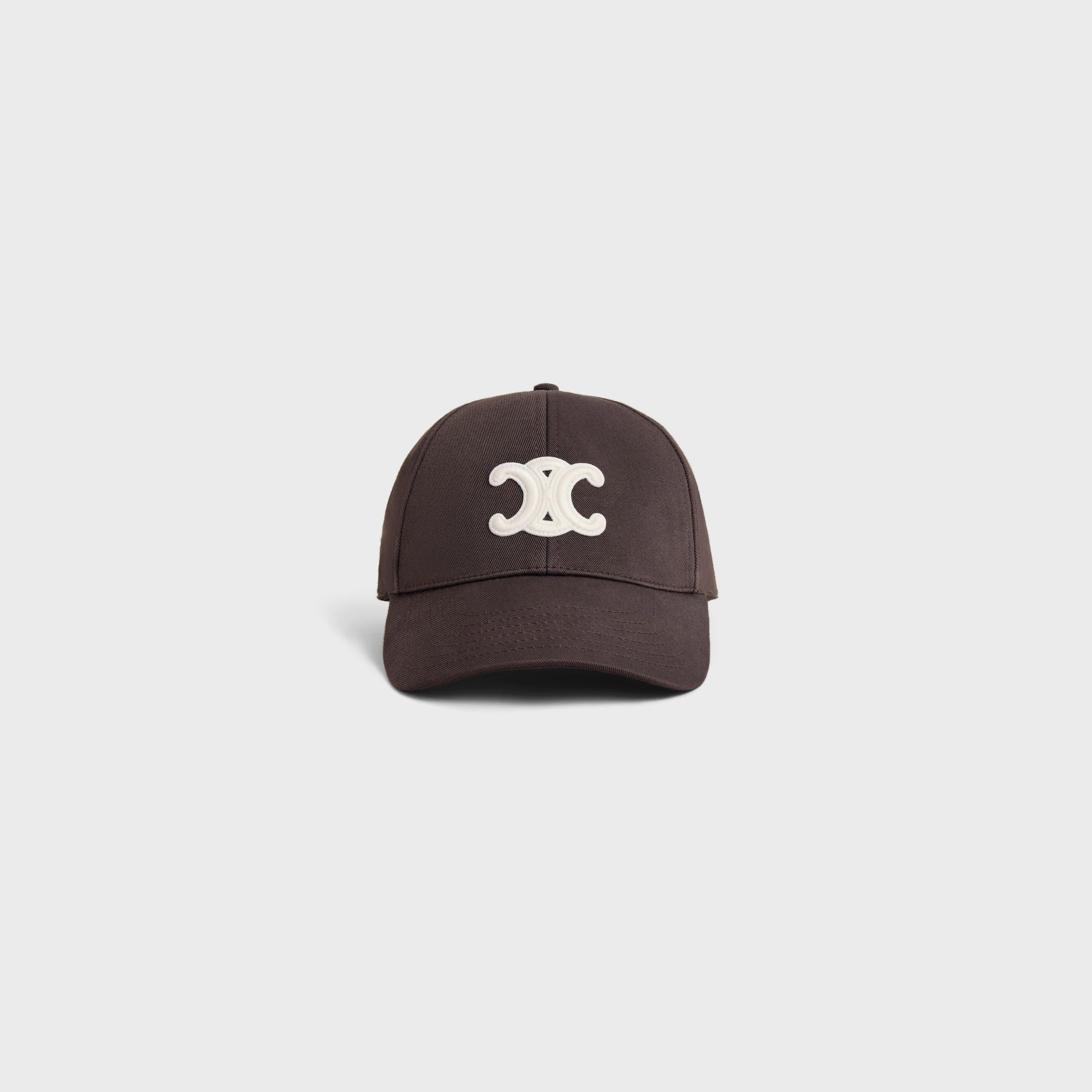 triomphe baseball hat i tvättad bomullsgabardin