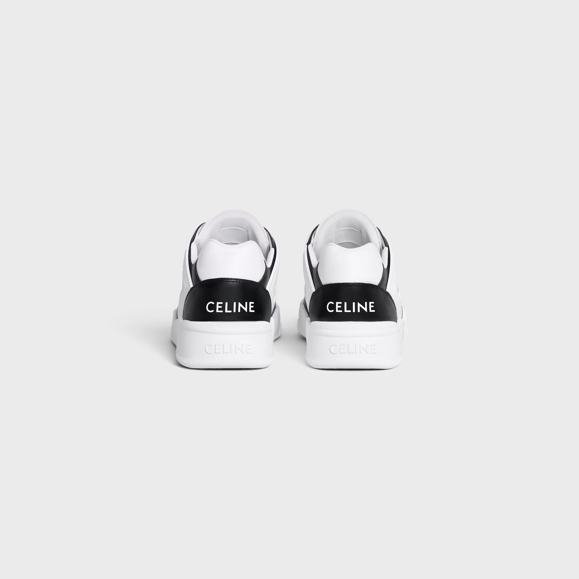 CELINE TRAINER CT-07 LÅG LÄDDE SNEAKER I KALVSKIN