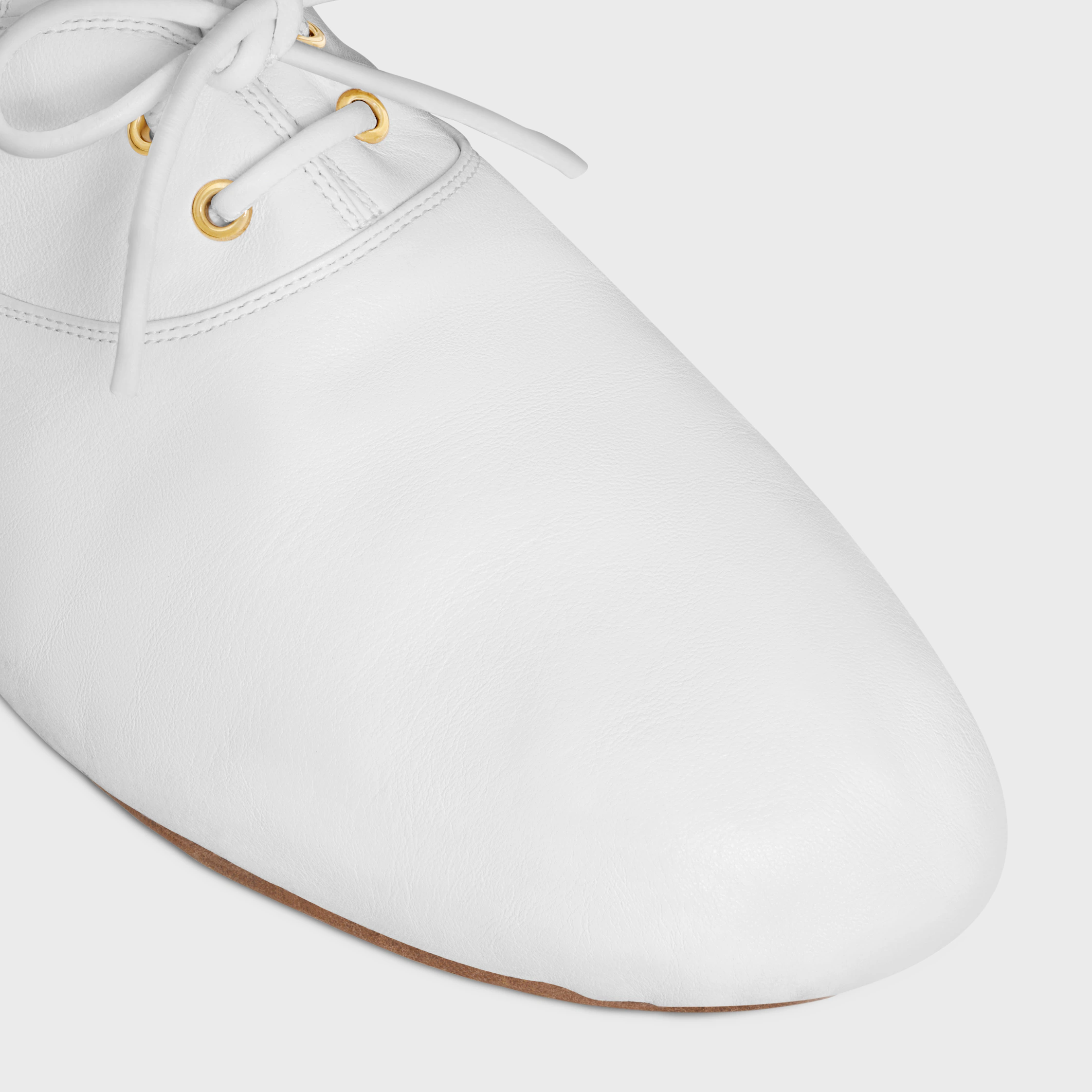 BALLETSKO MED LÄDERKLOPP I LAMSKIN