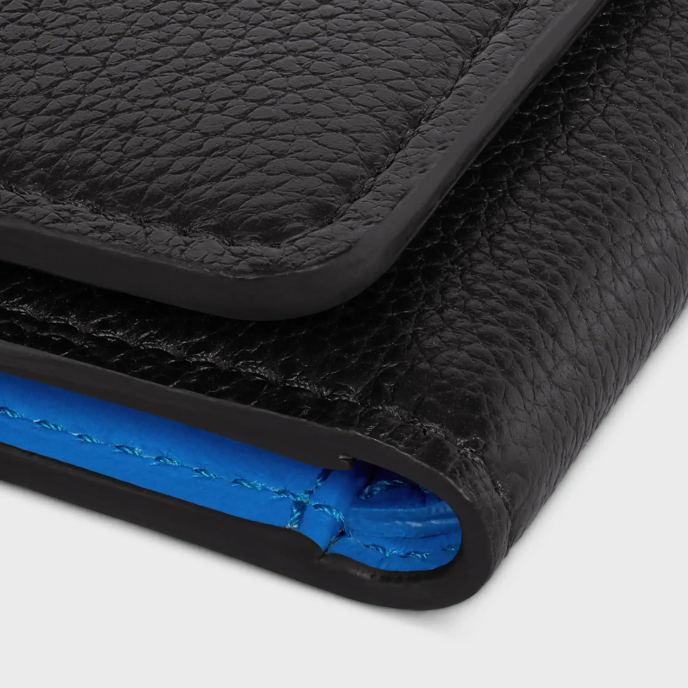 FINE WALLET TRIOMPHE STAMP I MÖRK GRÄNAD KALVSKIN