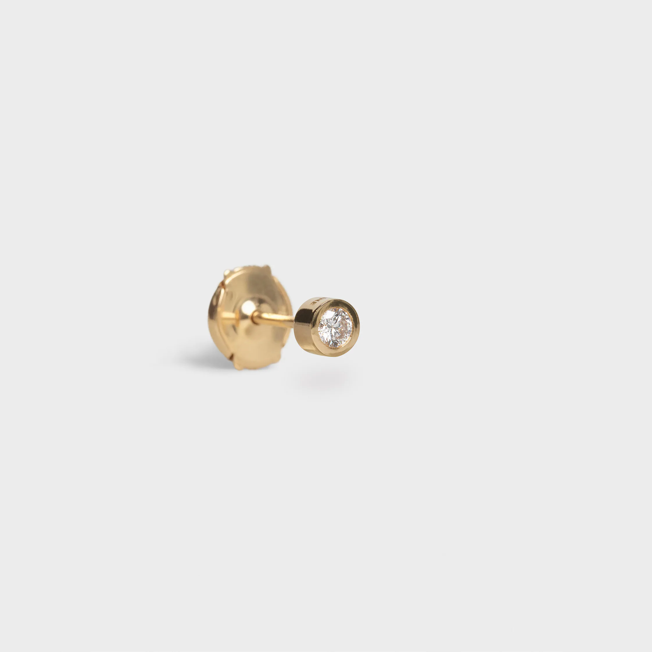 Celine sentimentell studs i guld och diamant