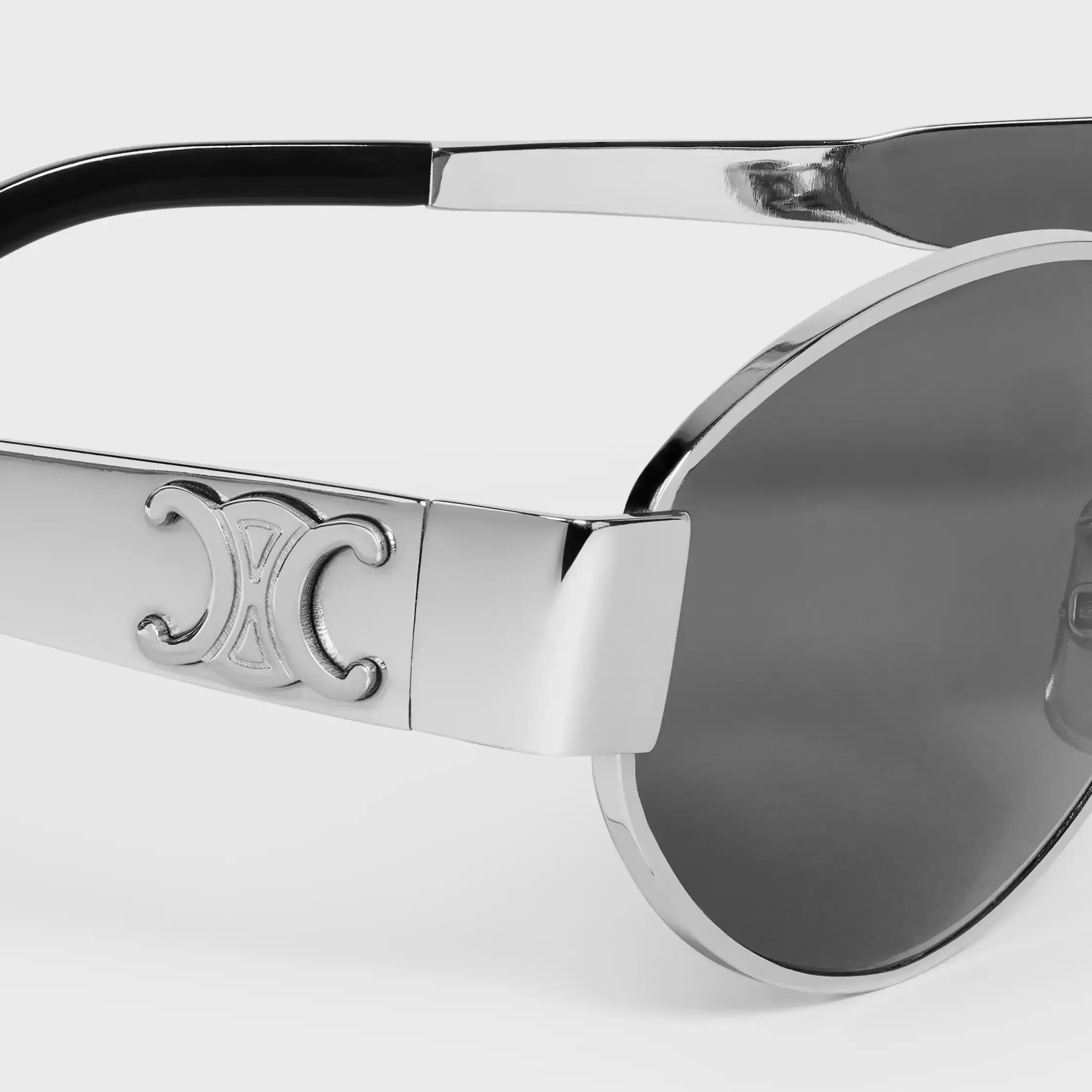 Triomphe Metal 01 solglas i metall