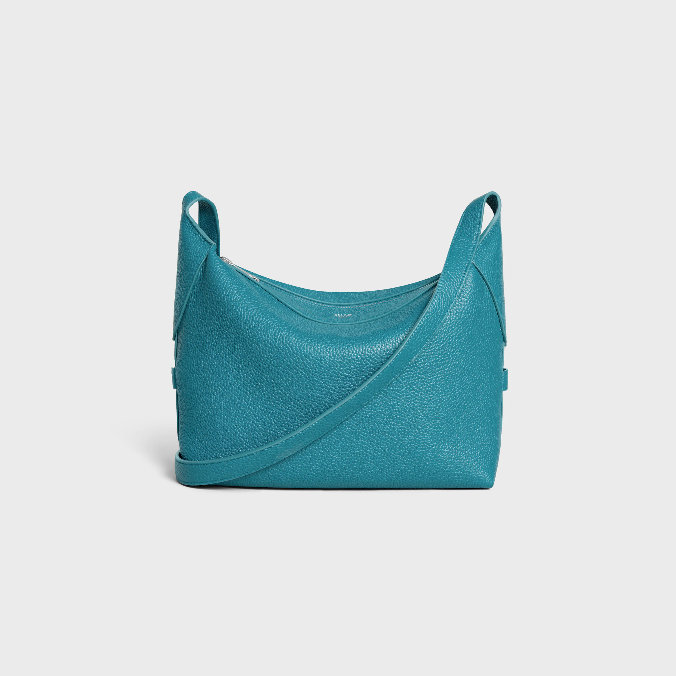 KORSBÄR BAG HARRY I KALVSKIN MED TEXTUR