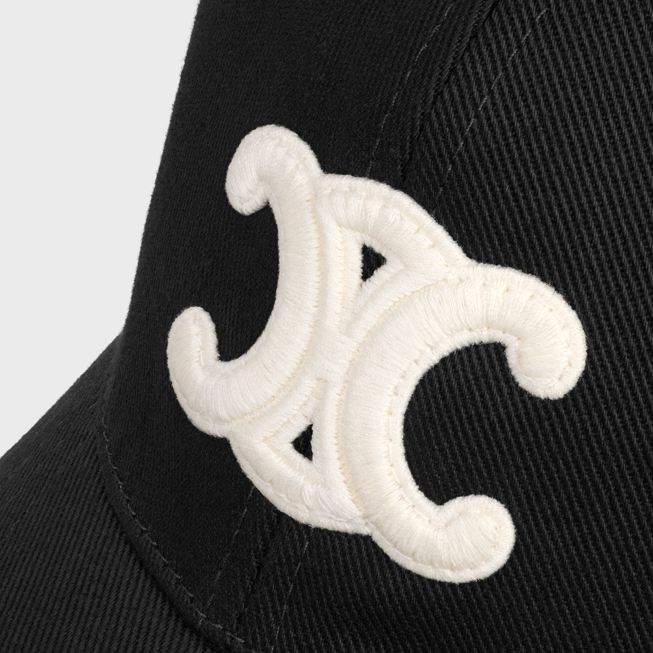 triomphe baseball hat i bomull drill