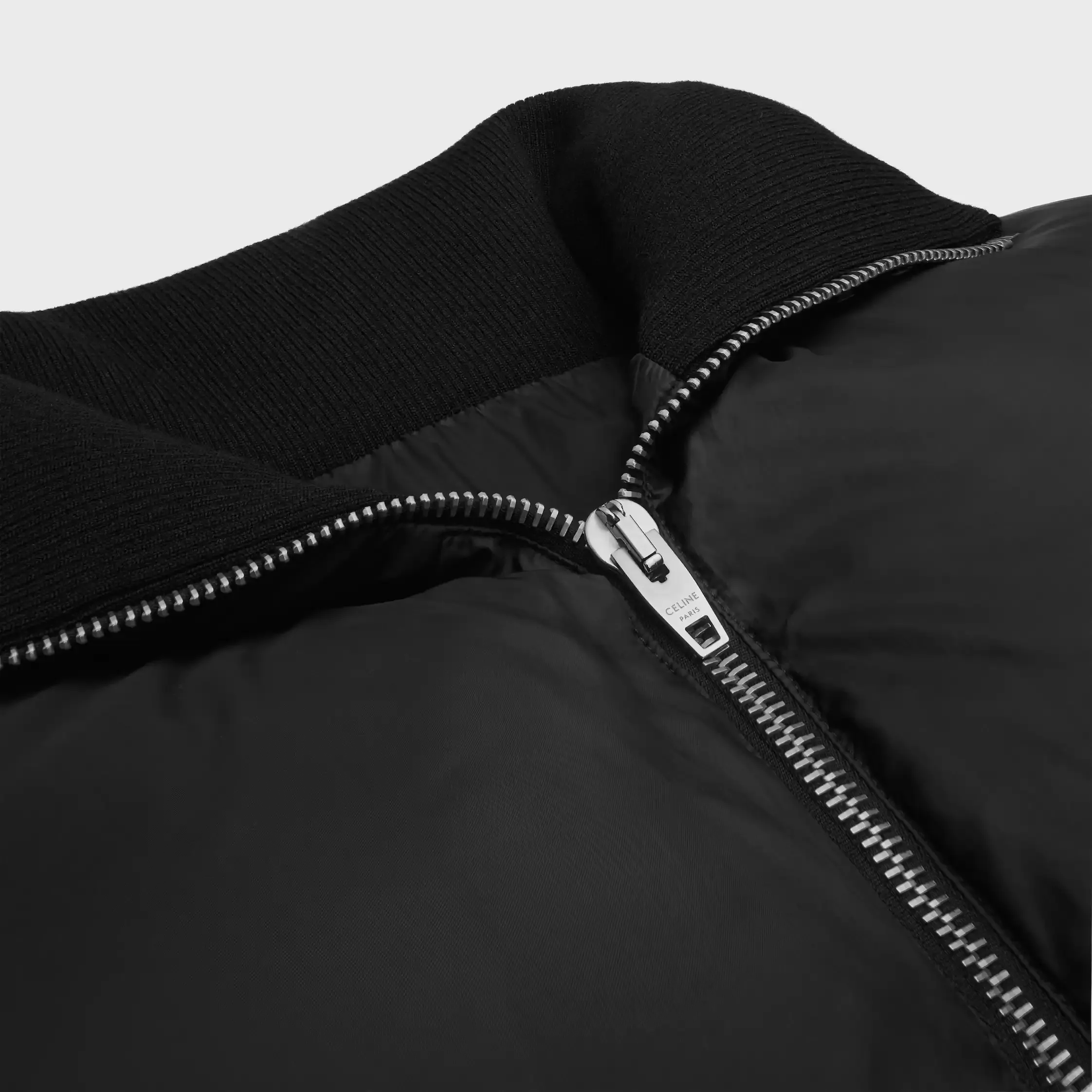 lång pufferjacka IN i ljus nylon