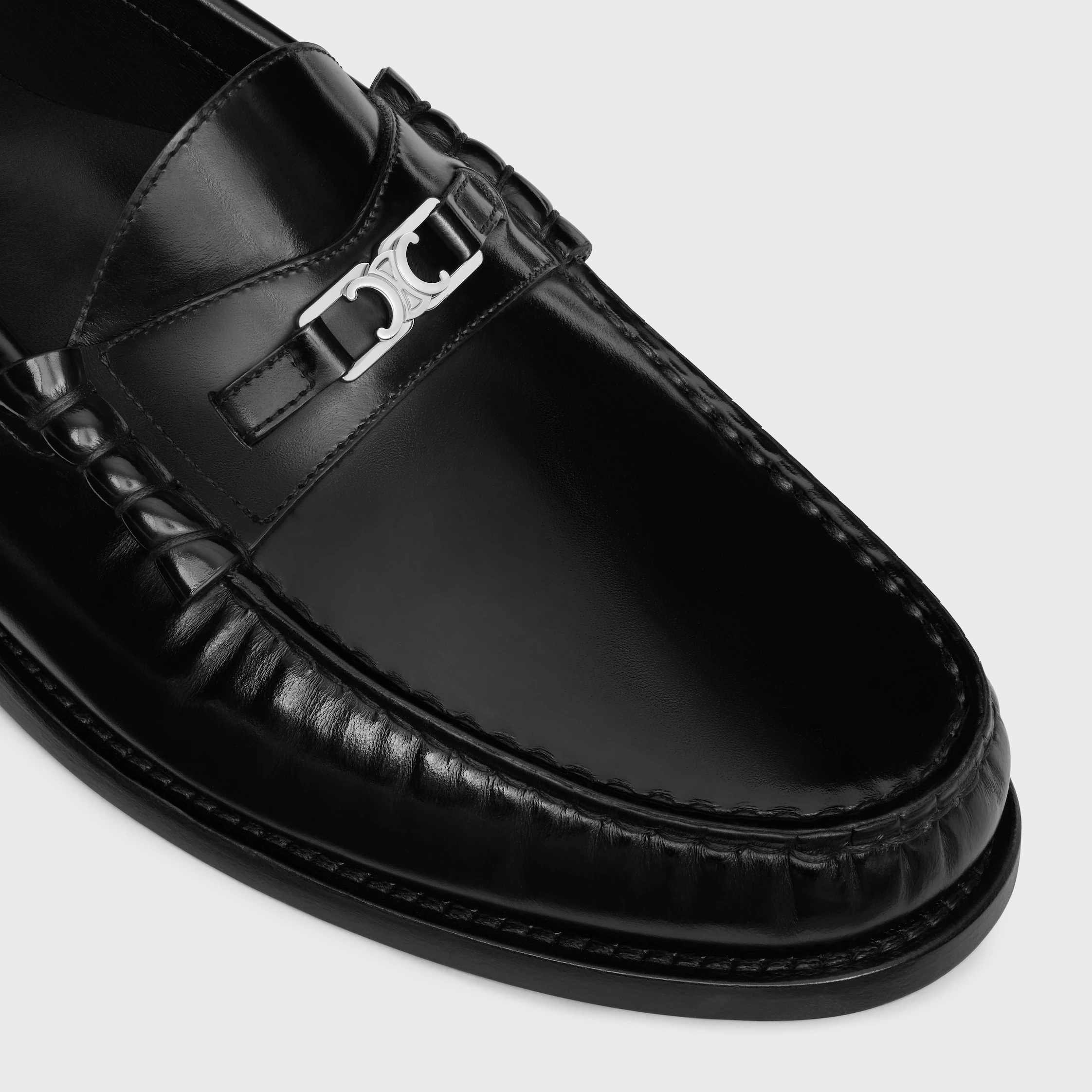 LOAFER LUCO i POLERAD BULL